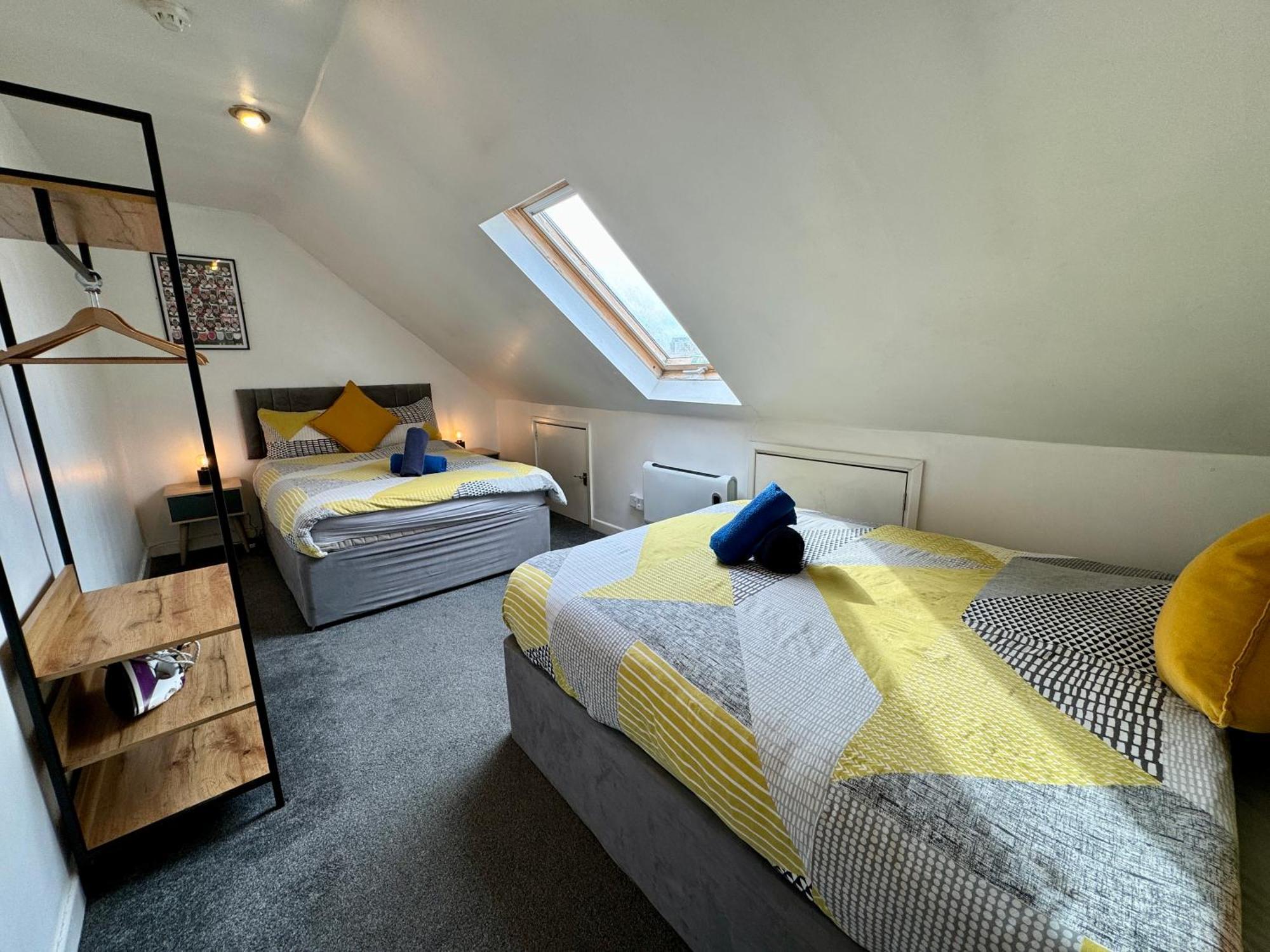 Space For Groups, 10 Mins From Queen St! Cardiff Luaran gambar