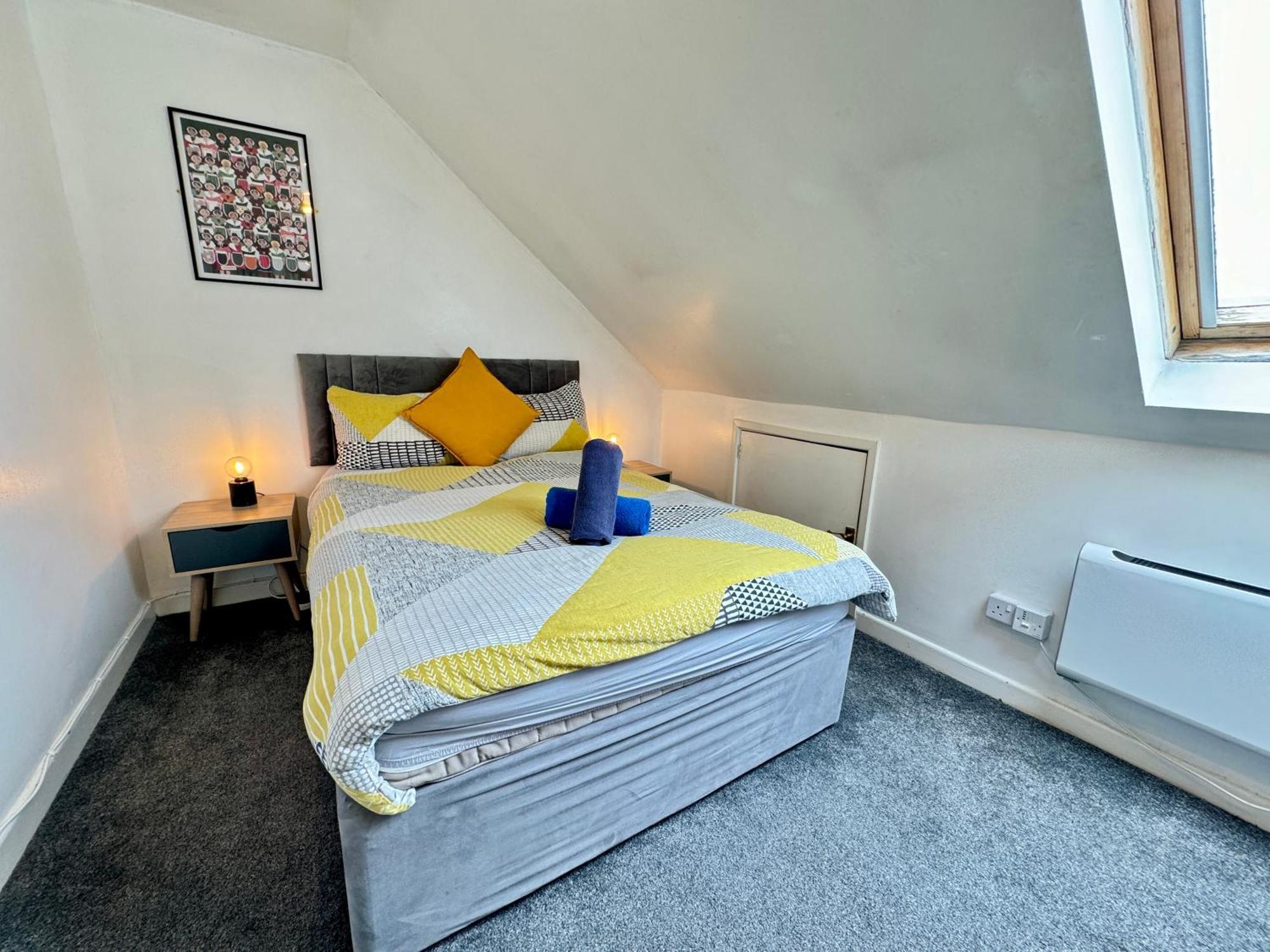 Space For Groups, 10 Mins From Queen St! Cardiff Luaran gambar